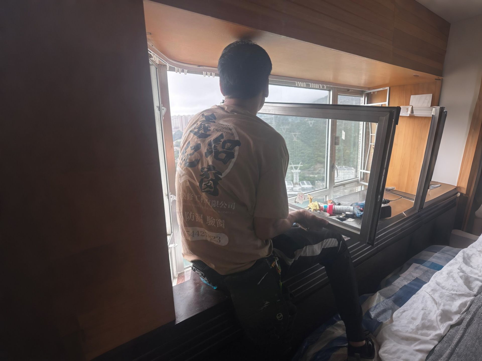 商業大廈鋁窗安裝